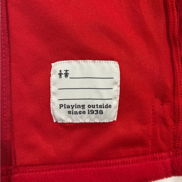 Columbia Sportswear Company, Unisex L, Red fluffy zip up sweater - Picture 3 of 5